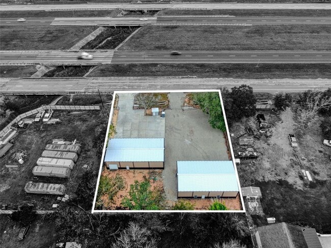 Building Photo - 13051 Pleasant Valley Dr