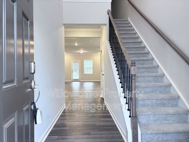 Foto del edificio - 913 Aspen Pointe Trl
