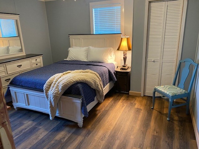 2do dormitorio - 2404 Elm St