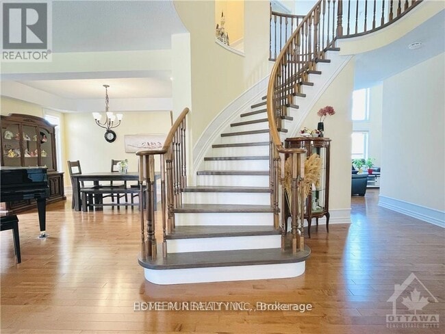 Building Photo - 357 Laughlin Cir