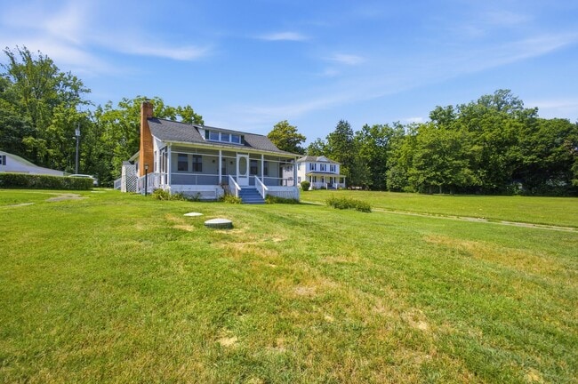 Building Photo - 801 Annapolis Rd