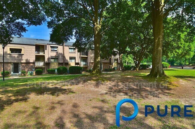 Foto del edificio - 409 Old Manor Rd