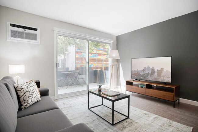 Foto del edificio - eight70, 870 Hilgard Ave