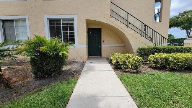 Building Photo - 1749 Village Blvd