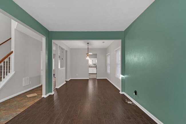 Foto del edificio - 710 Ray Ave