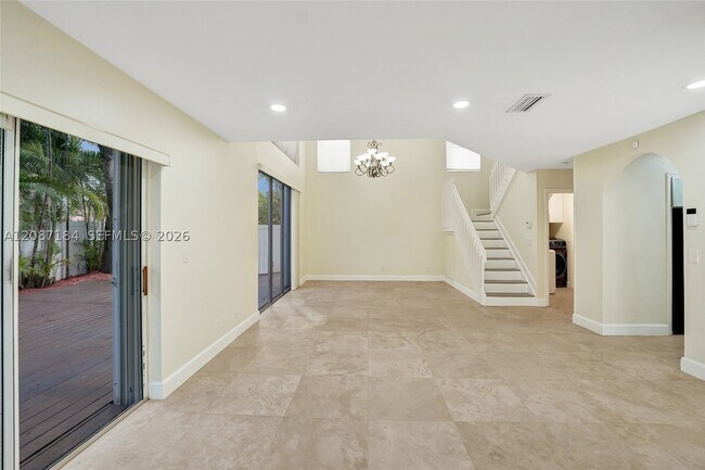 Foto del edificio - 949 Jade Ct
