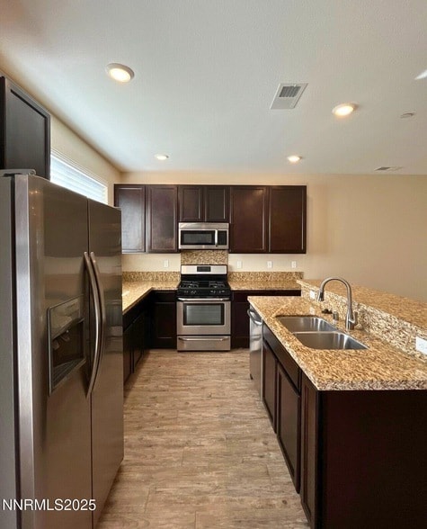 Building Photo - 4769 Bougainvillea Cir