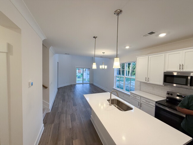 Foto del edificio - 1 Wildewood Park Dr