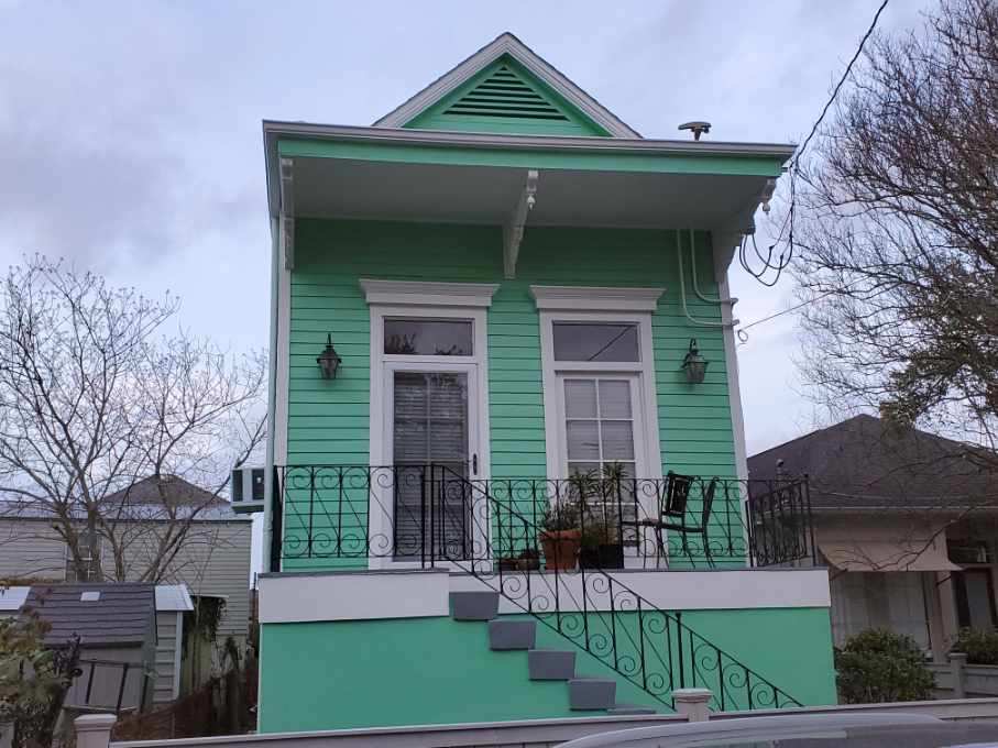 Foto principal - 5383 Annunciation St