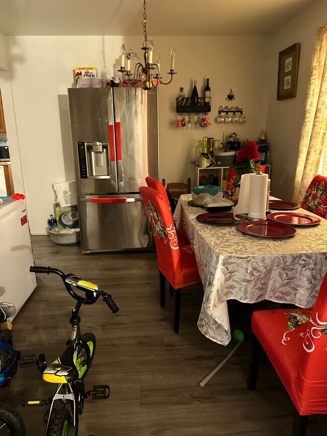 Foto del edificio - Albemarle Townhouse