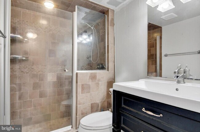 Foto del edificio - 13907 Grove Ct