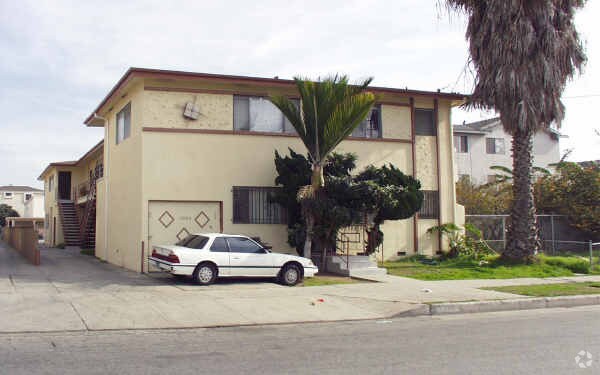 Foto del edificio - 11982 Grevillea Ave