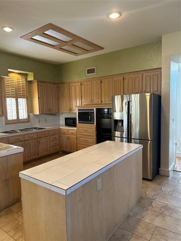 Building Photo - 4207 Crest Ridge Dr