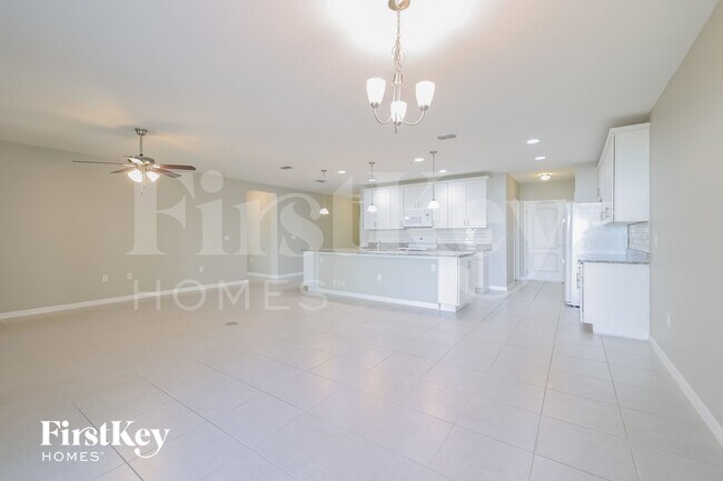 Building Photo - 237 Milestone Dr