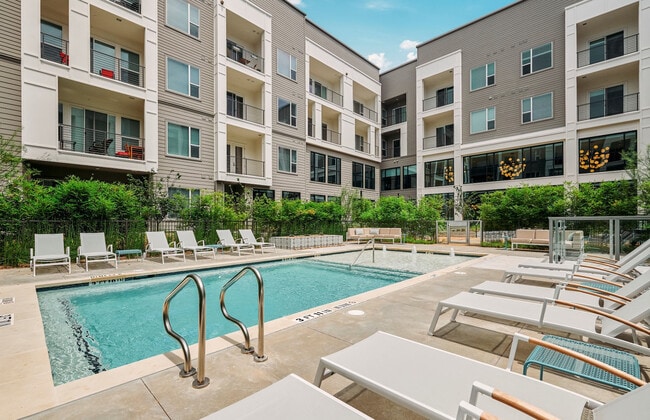 Building Photo - The Copeland