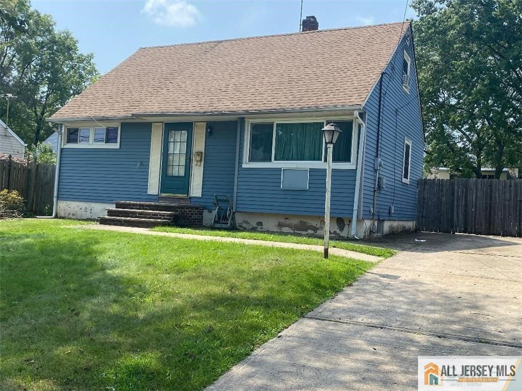 Foto principal - 77 Plymouth Dr