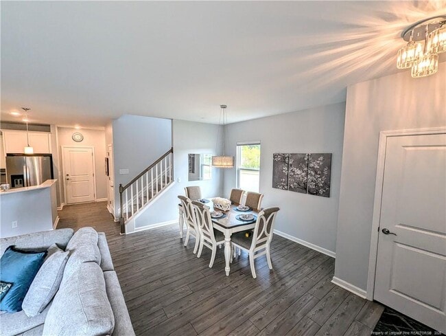 Building Photo - 5723 Kalamata Dr