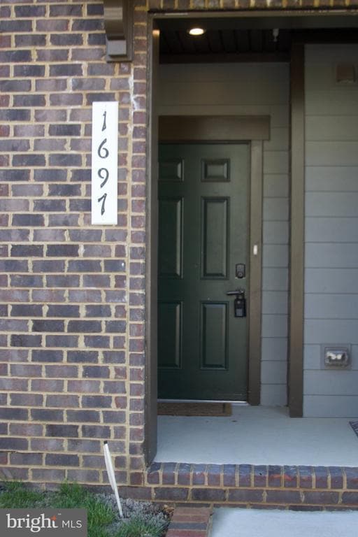 Building Photo - 1697 Dunnington Pl