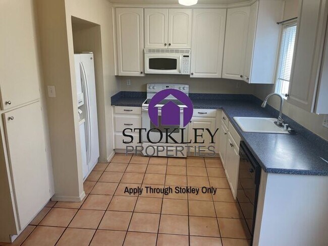 Foto del edificio - Stokley Properties Presents 3755 Northwood...