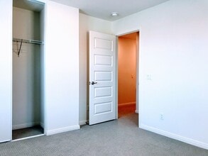 Building Photo - 16128 Sereno Ln