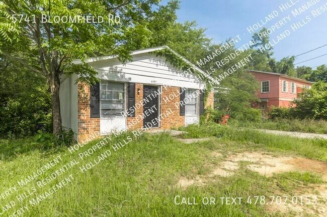 Building Photo - 5741 Bloomfield Rd