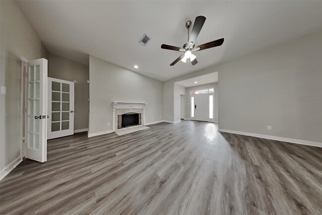 Building Photo - 14822 Carolina Falls Ln