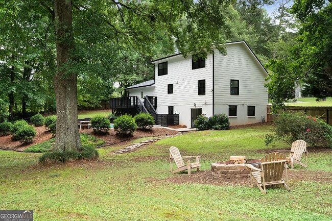 Foto del edificio - 318 Foxfire Dr SW