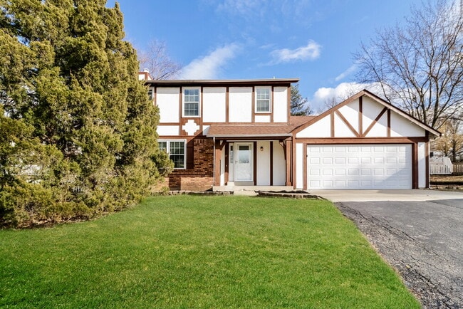 Building Photo - 17 Hollow Tree Ct