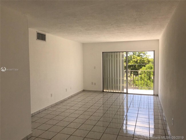 Foto del edificio - 5501 NW 7th St