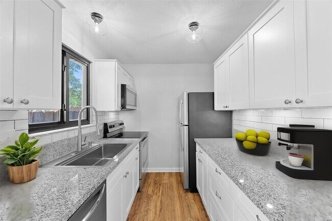 Foto del edificio - 2901 San Souci Dr