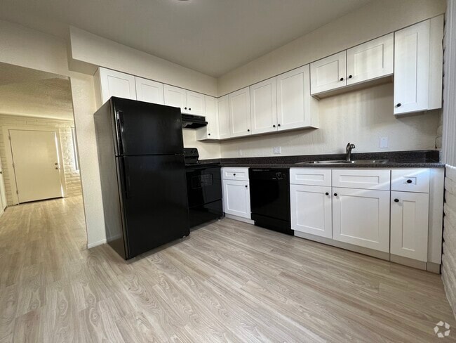 Building Photo - Mountain View Apartments