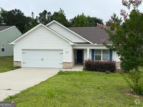 Building Photo - 123 Charleston Ln