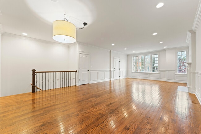 Foto del edificio - 3716 N Kenmore Ave