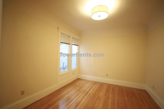 Building Photo - 309-311 Church Street