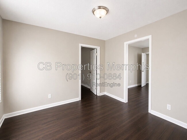 Building Photo - 2692 Select Ave