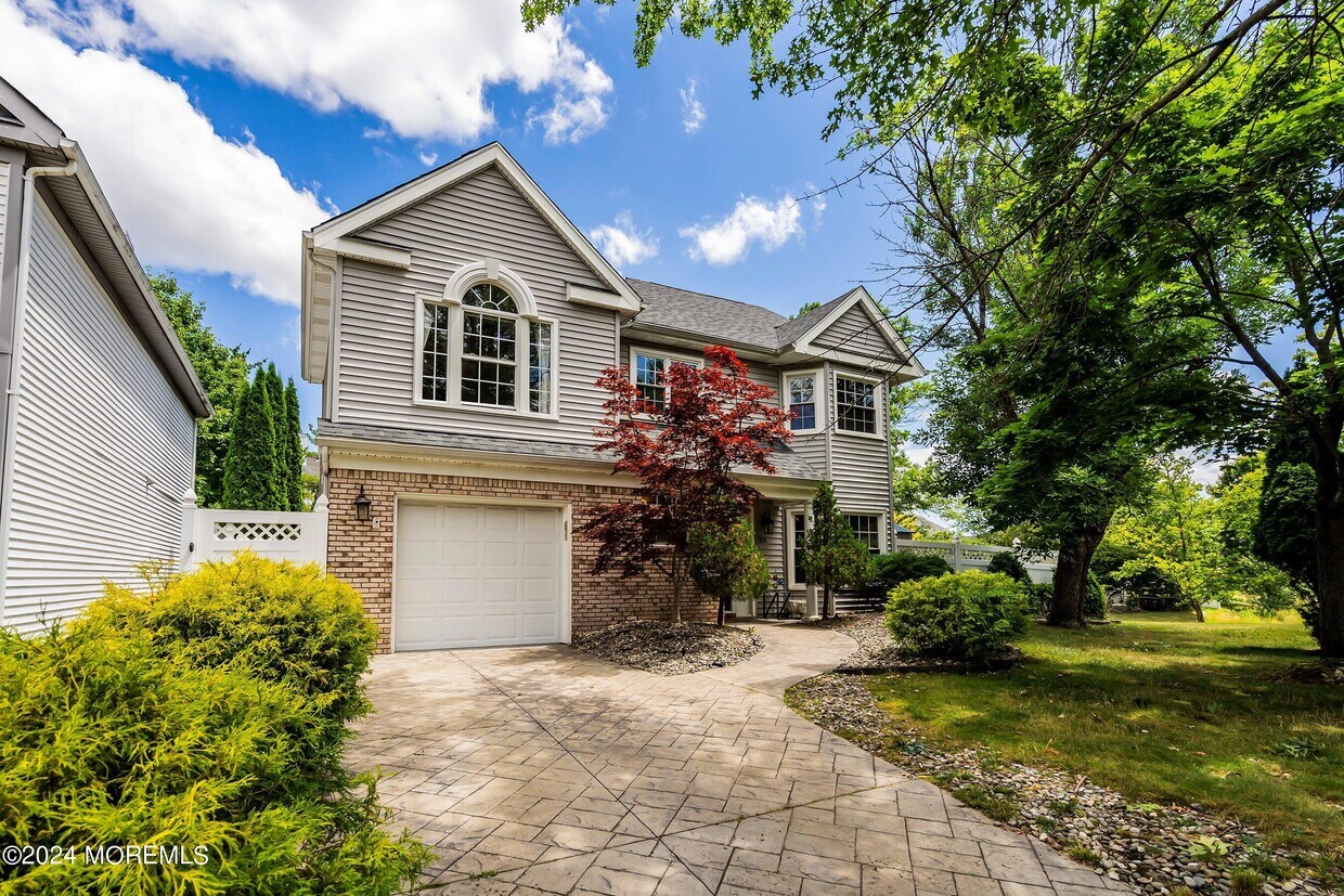 Foto principal - 58 Carlisle Ct