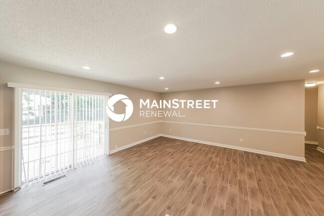 Building Photo - 3 Bedroom Pet-Friendly Home in MCCALLA, AL with Main Street Renewal