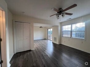 Building Photo - 514 Pilgrim Ct