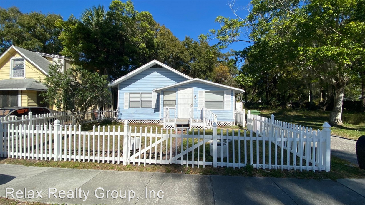 Primary Photo - 2 br, 1 bath House - 1704 Ballard Park Dr