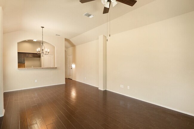 Foto del edificio - Beautiful 3 Bedroom Duplex Located in New Braunfels, Texas!