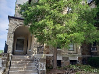 Building Photo - 25 Garrison Rd
