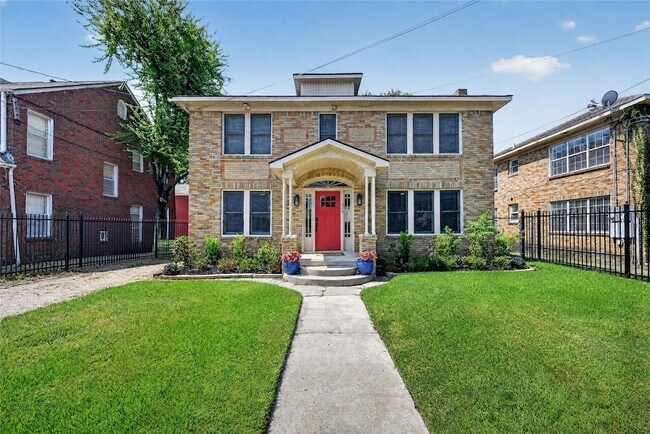 Building Photo - 1824 Rosedale St