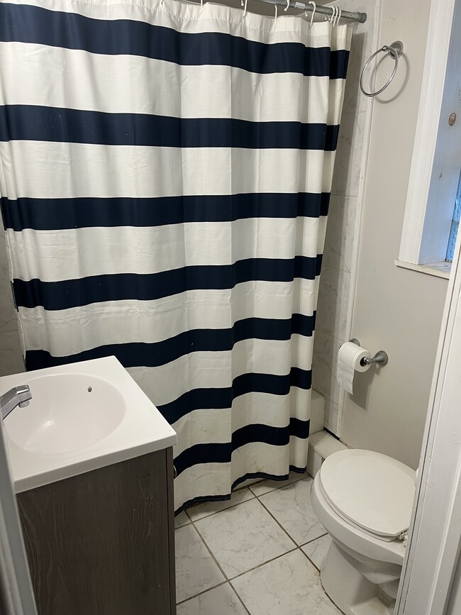 Photo - Eastlawn Properties Apartment