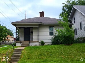 Building Photo - 1601 Leonard St