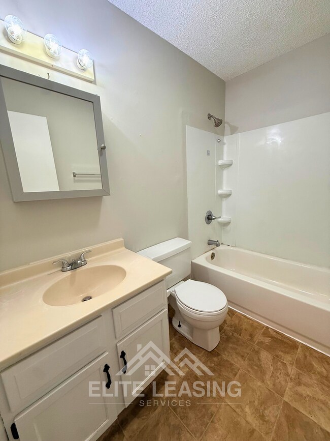 Foto del edificio - 3407 SW Burnett Rd