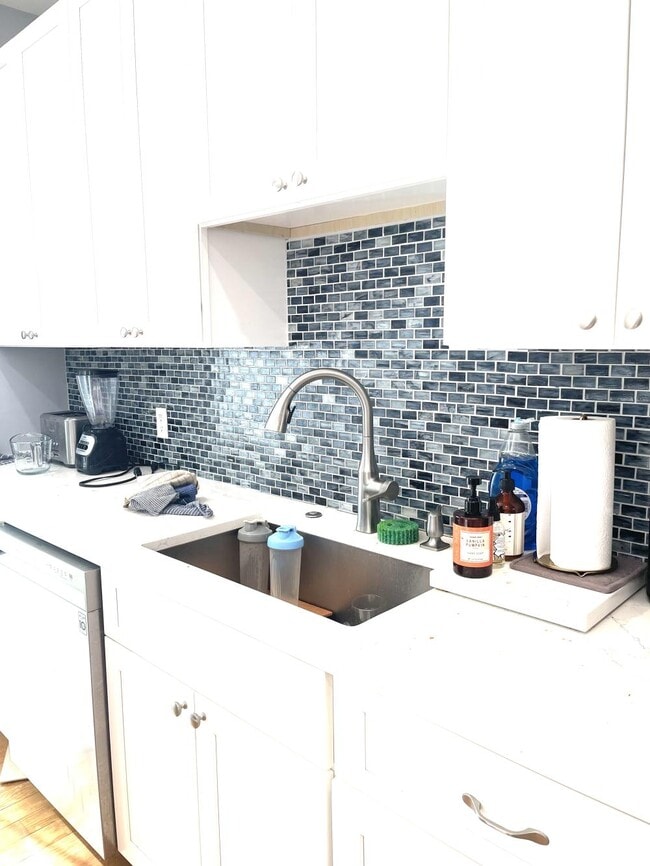 Photo - 2 bedroom in Boston MA 02127 Apartment