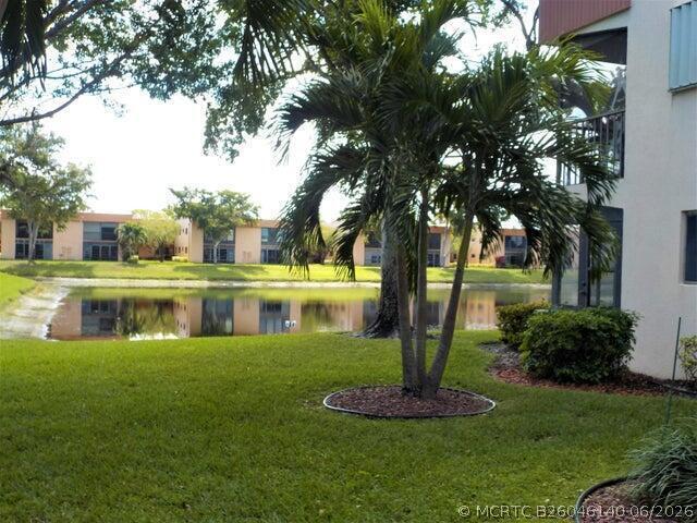 Foto del edificio - 15036 Ashland Ln