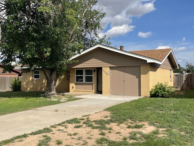 Foto del edificio - Newly Renovated 3-Bedroom, 2-Bath Home in ...