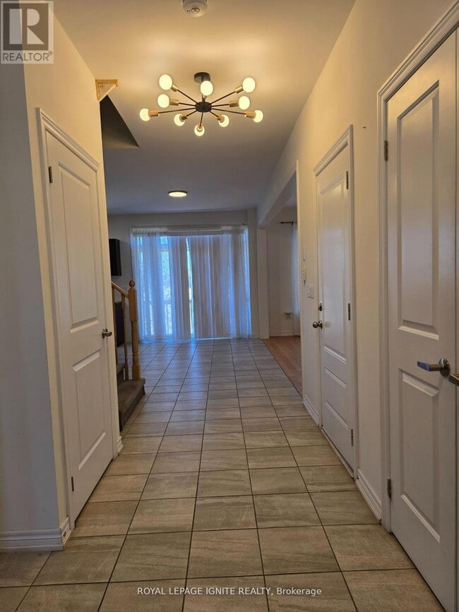 Building Photo - 57 Summer Breeze Dr