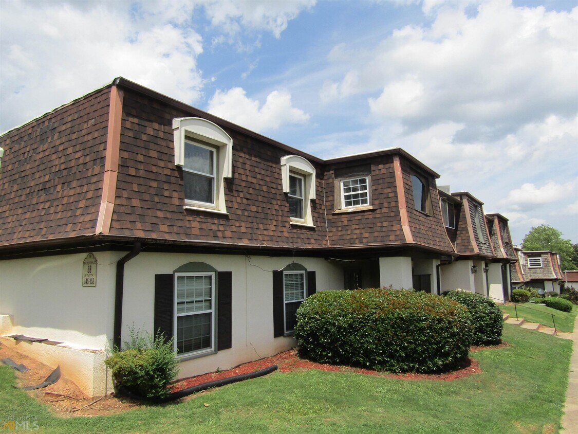 146 Rue Fontaine, Stonecrest, GA 30038 Condo for Rent in Stonecrest